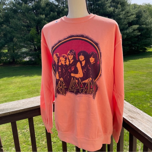 People of Leisure sweatshirt top crew Def Leppard 80s rock music pink medium - Picture 3 of 11